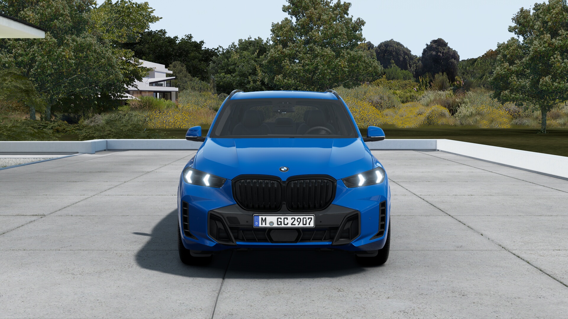 BMW Individual | BMW X5 in Gentian Blue Uni